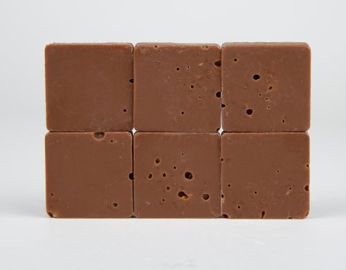 Delta-8 Gourmet French Milk Chocolate with Caramel Bits